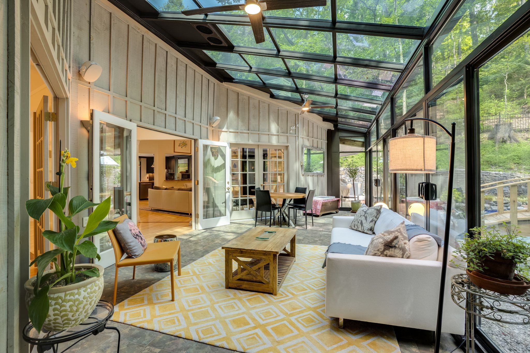 5856 Beauregard Dr