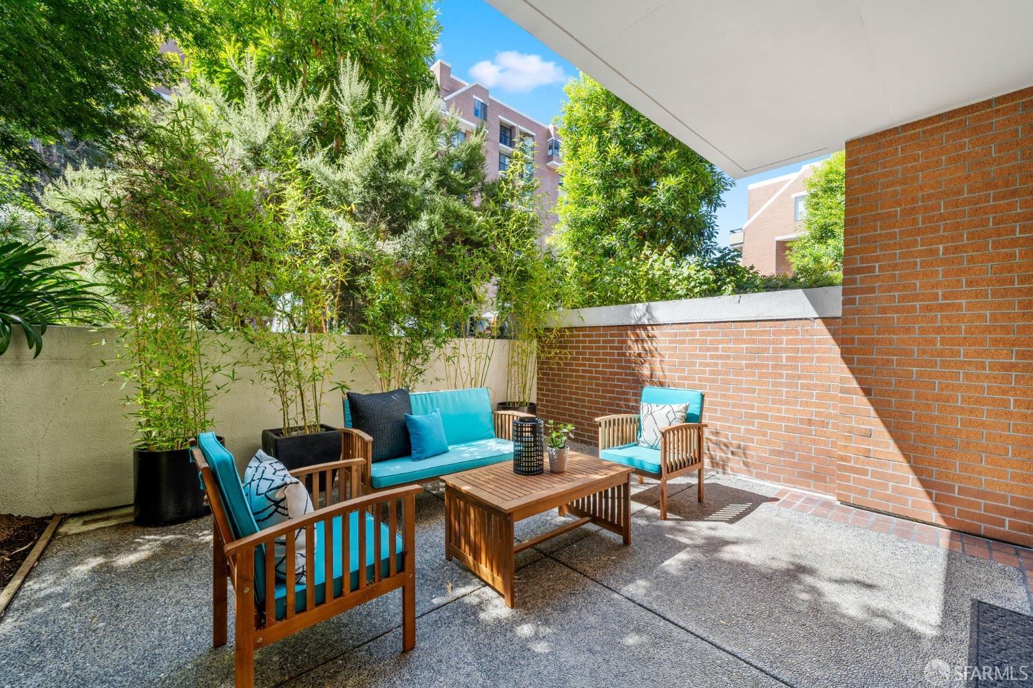 101 Lombard Street Unit: 116E