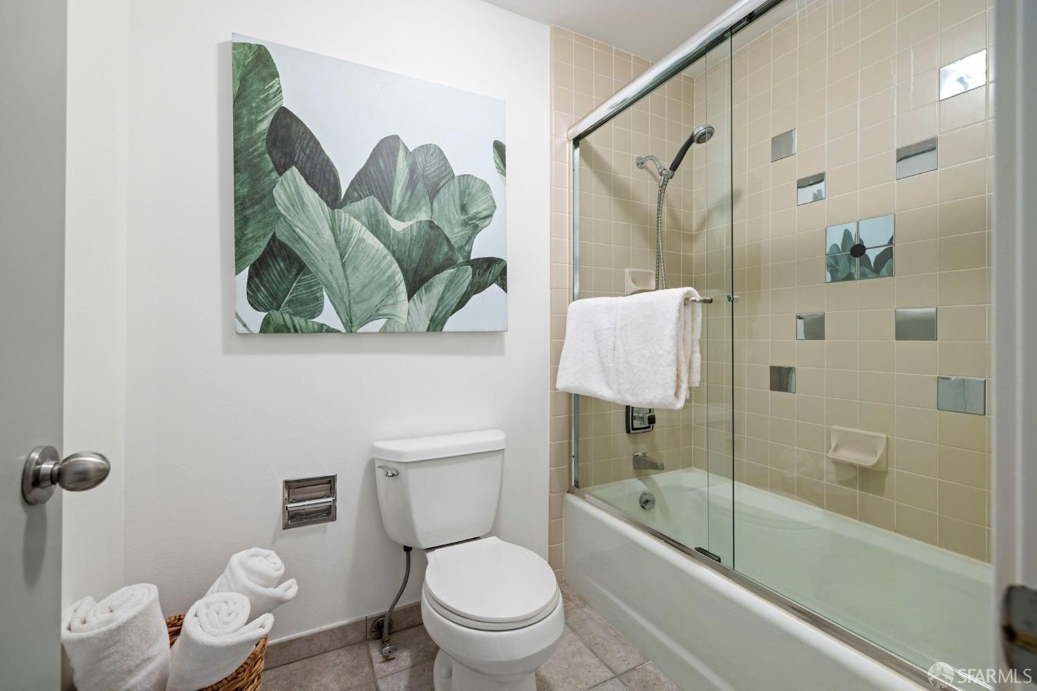 101 Lombard Street # 803W