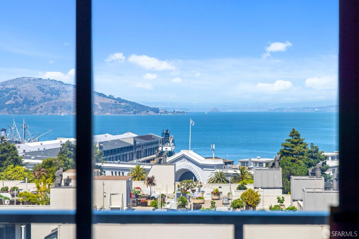 101 Lombard Street # 803W