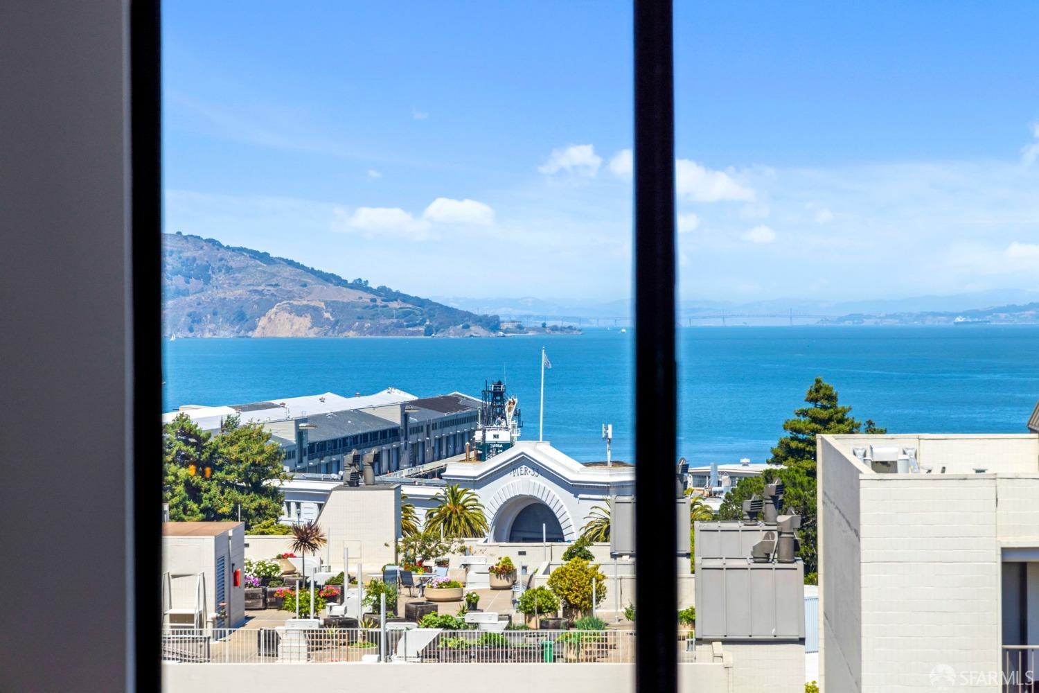 101 Lombard Street # 803W