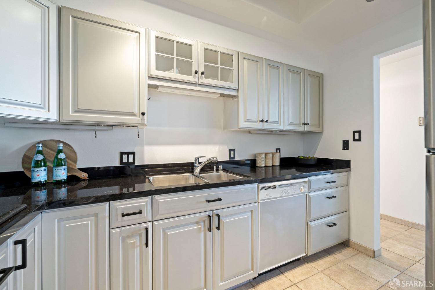 101 Lombard Street # 803W