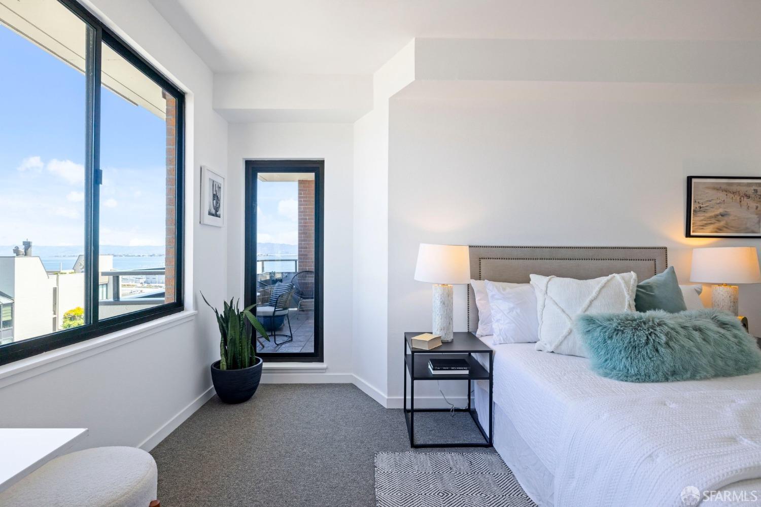 101 Lombard Street # 803W