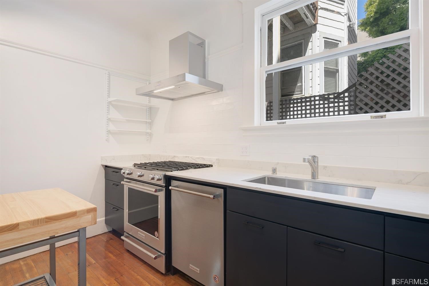 2662 Baker Street