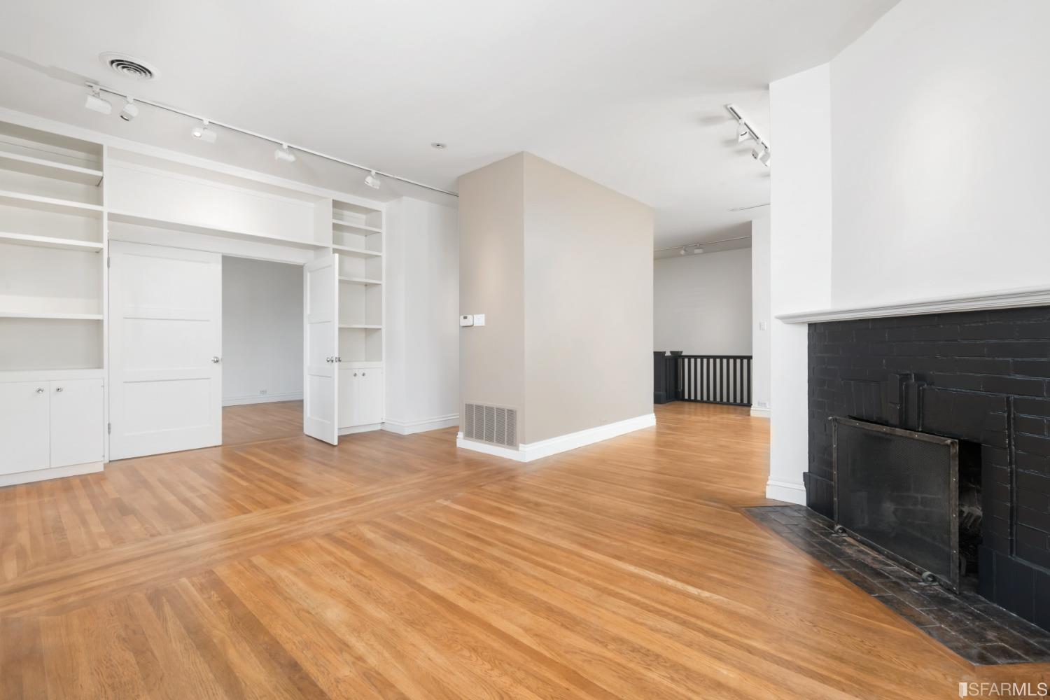 2666 Baker Street