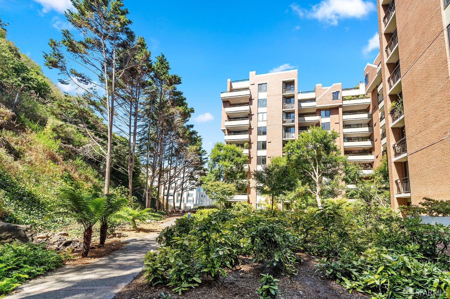 101 Lombard Street # 303W