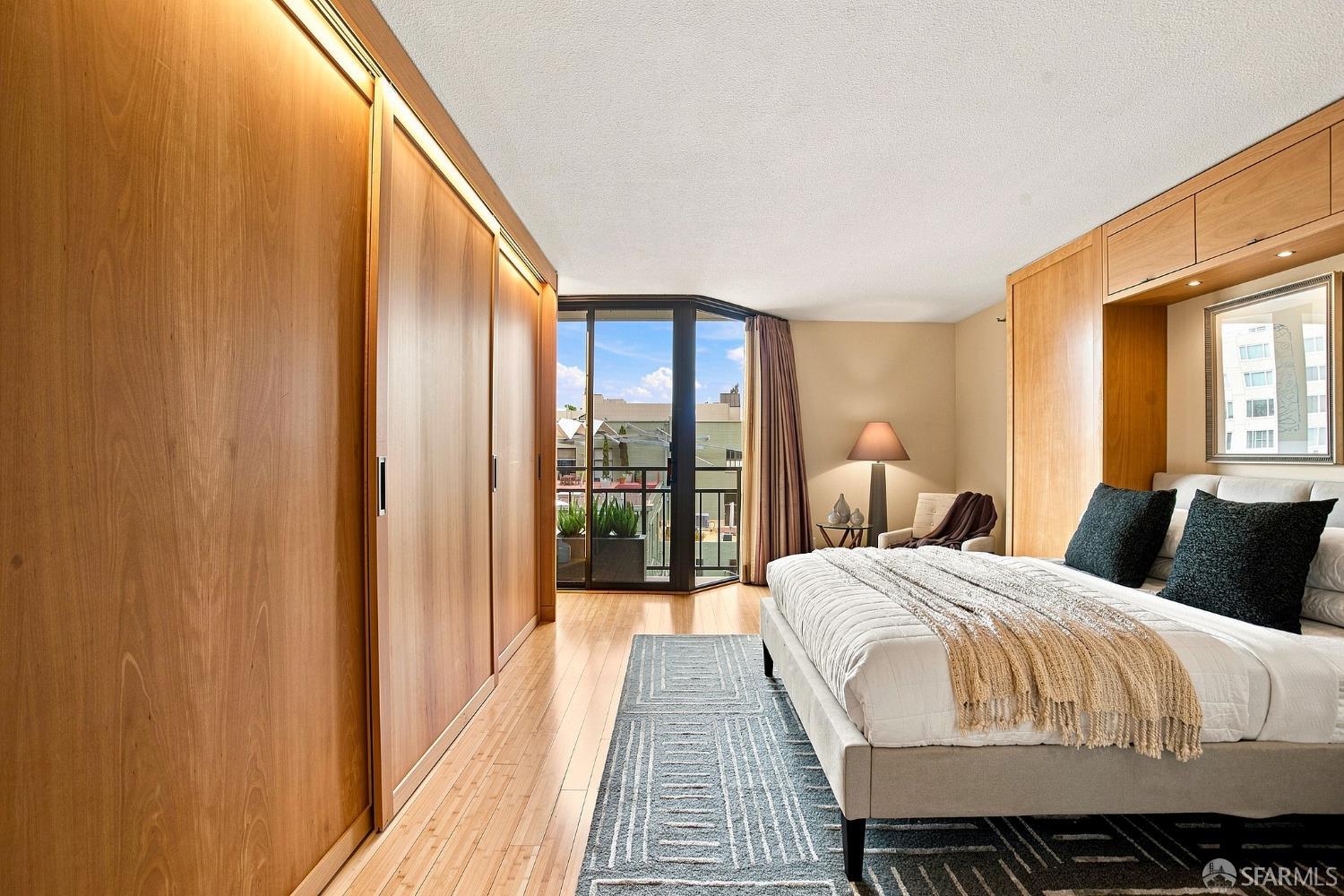 101 Lombard Street # 303W