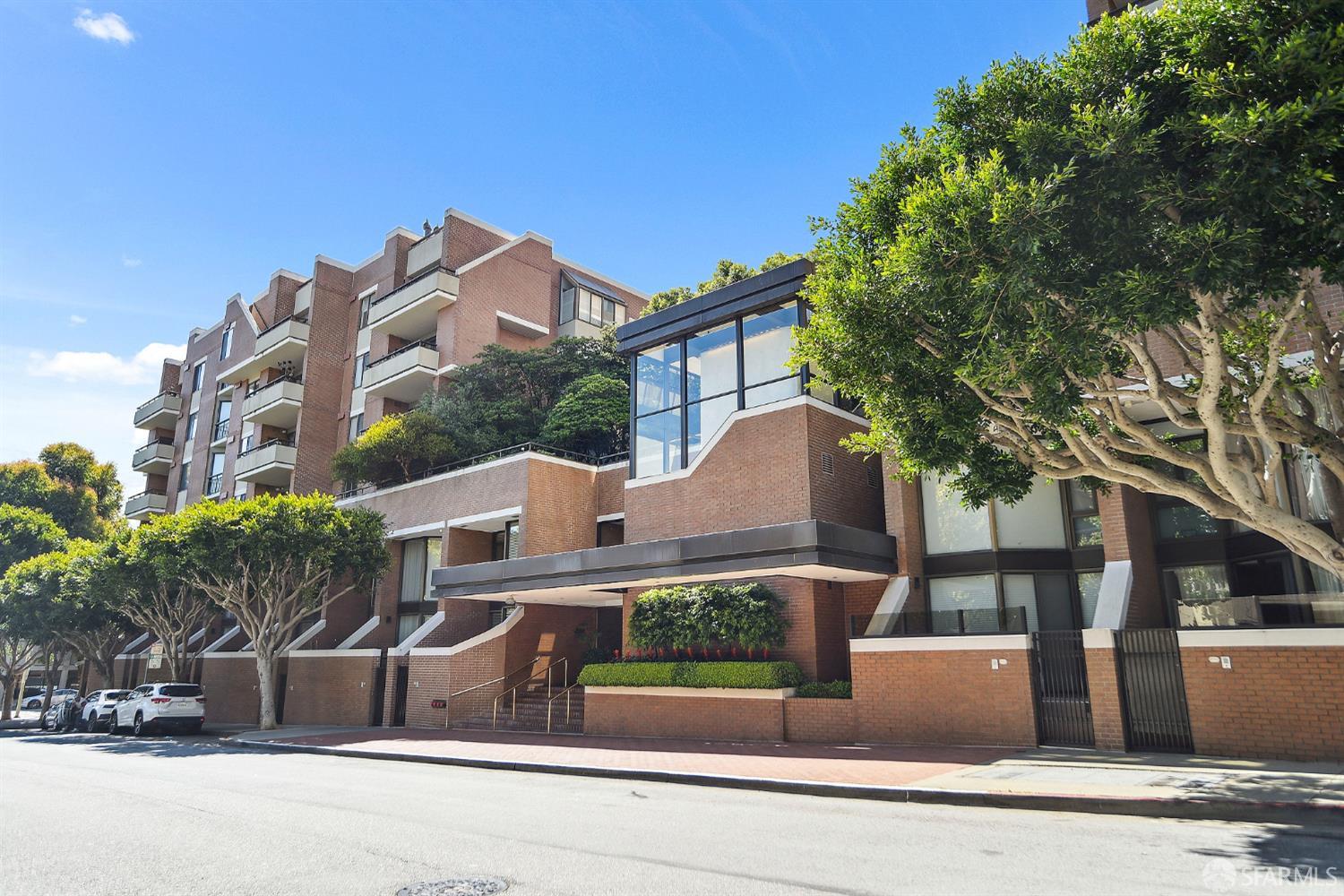 101 Lombard Street # 303W