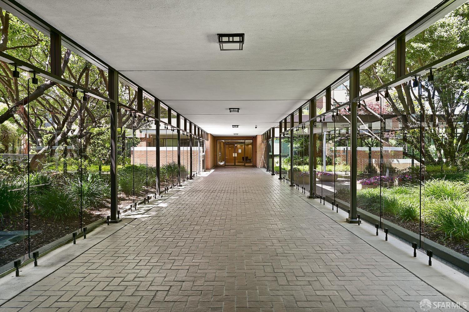 101 Lombard Street # 303W