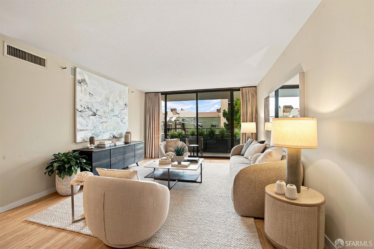 101 Lombard Street # 303W