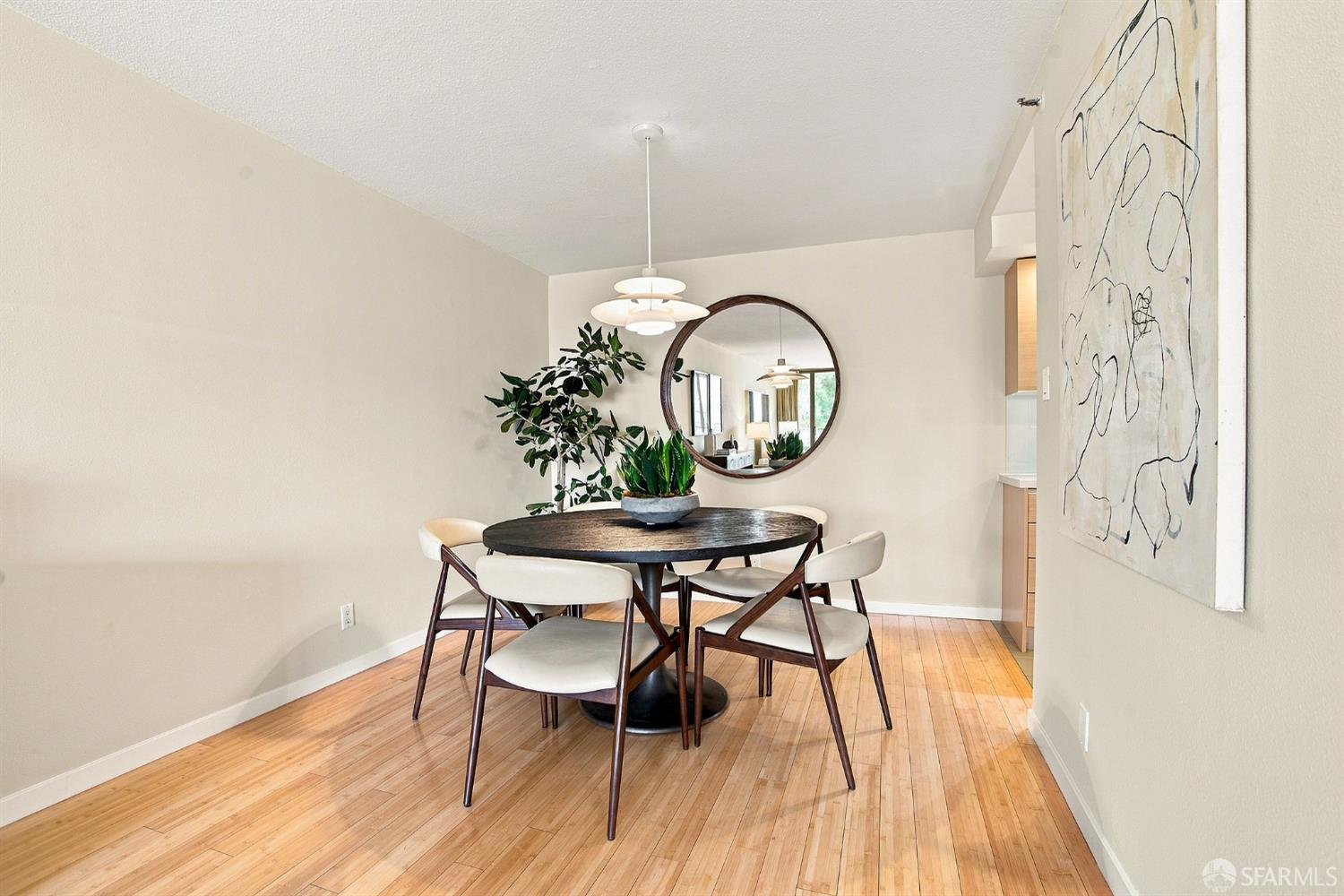 101 Lombard Street # 303W