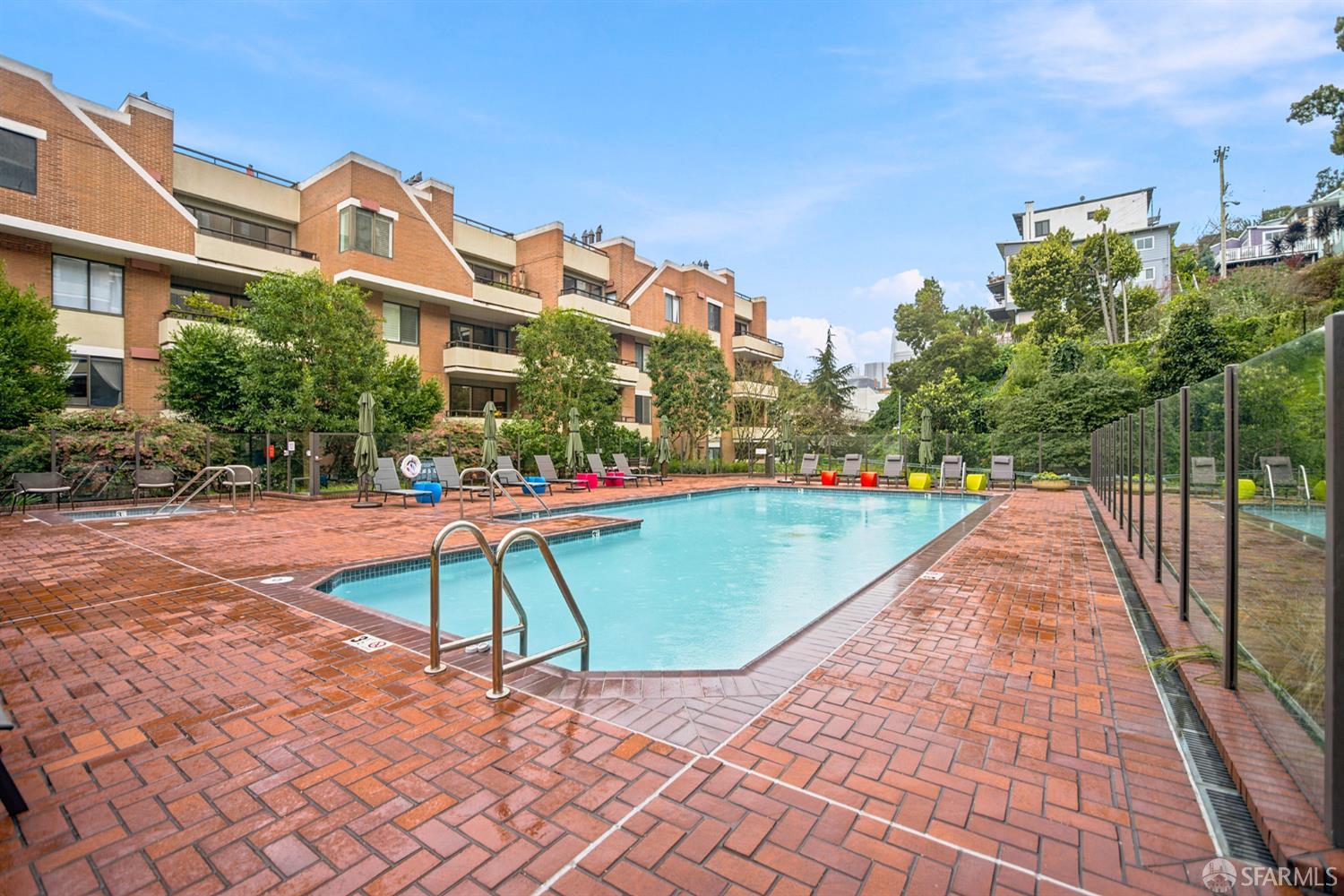101 Lombard Street # 303W