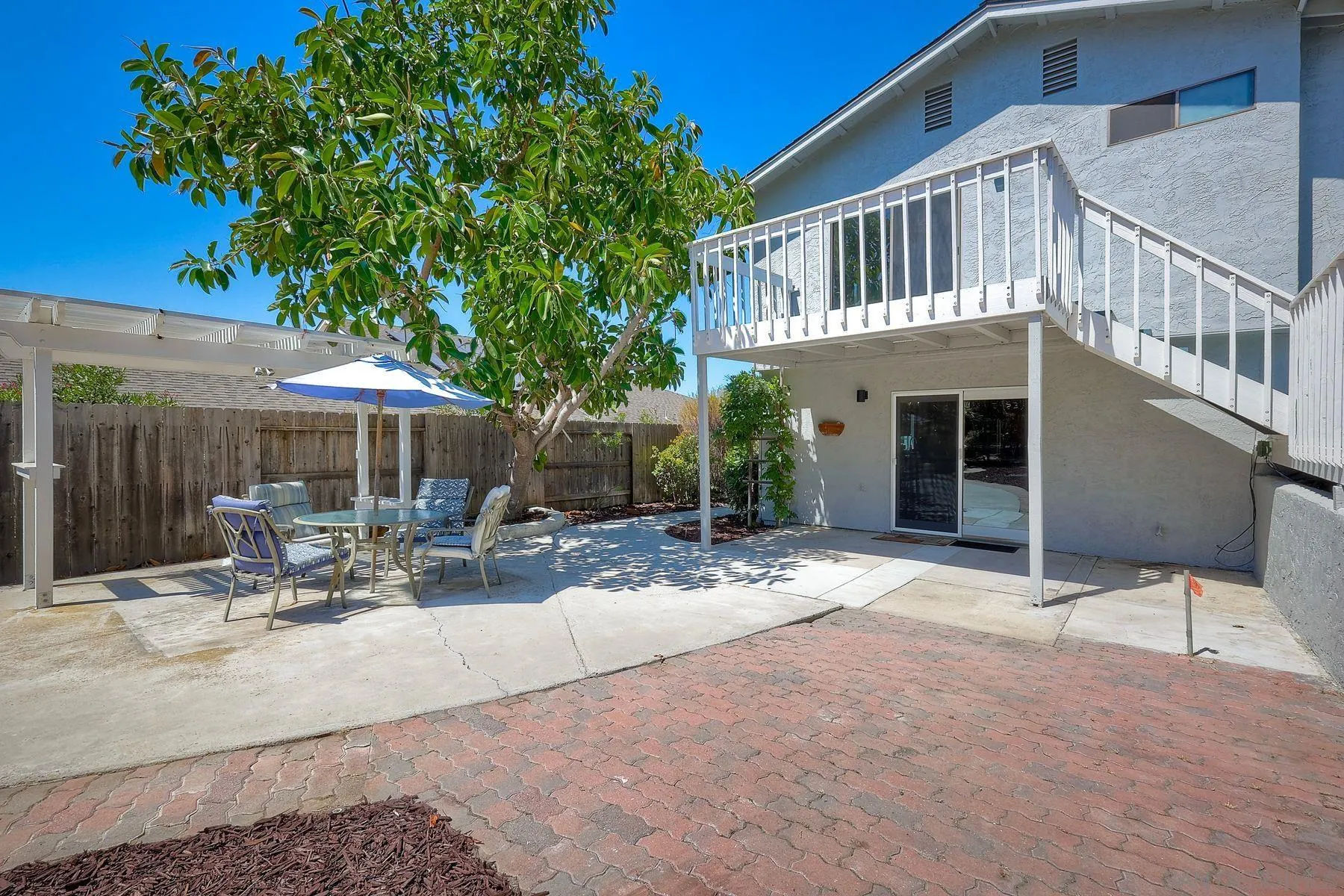 10220 Avenida Magnifica