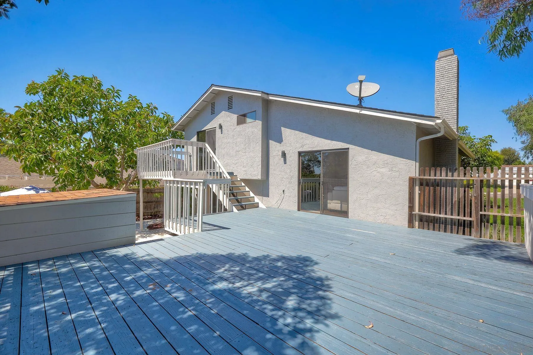 10220 Avenida Magnifica