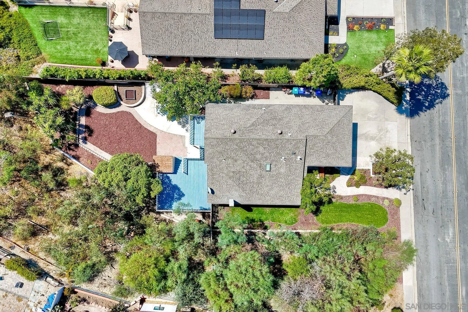 10220 Avenida Magnifica