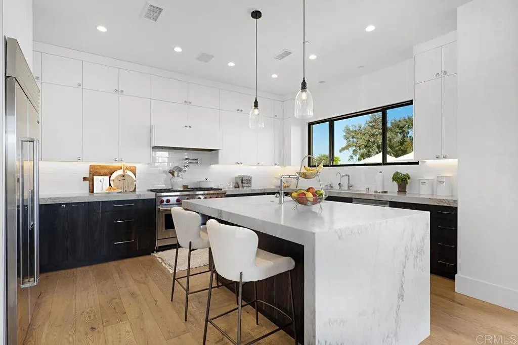 5508 Avenida Maravillas