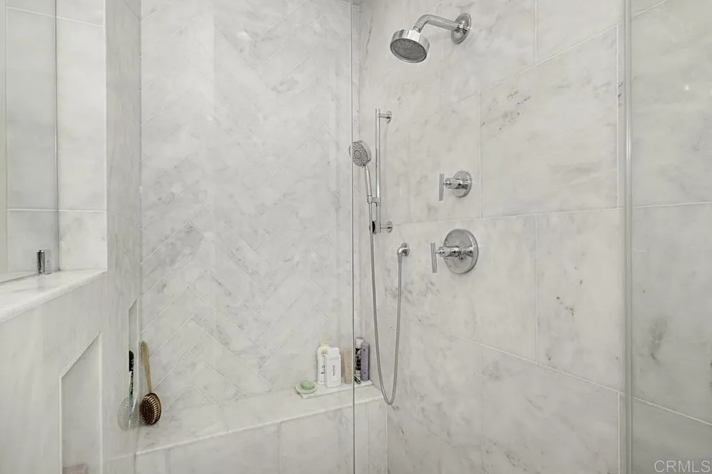 5508 Avenida Maravillas