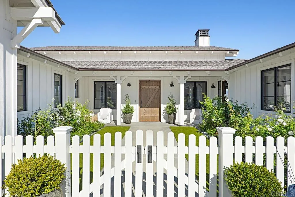 5508 Avenida Maravillas