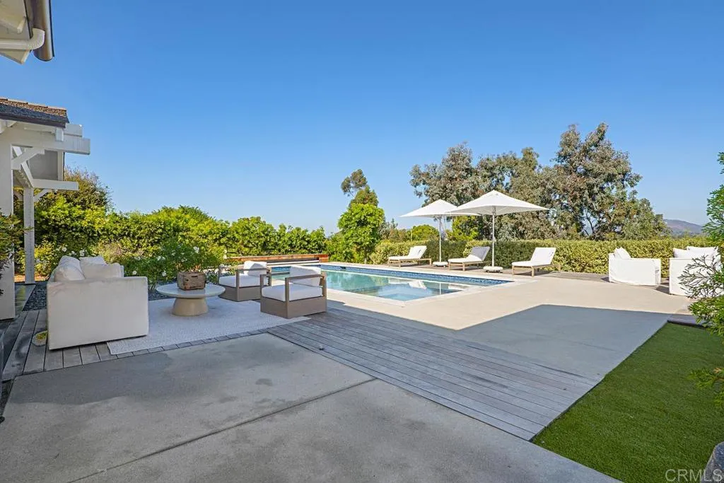 5508 Avenida Maravillas