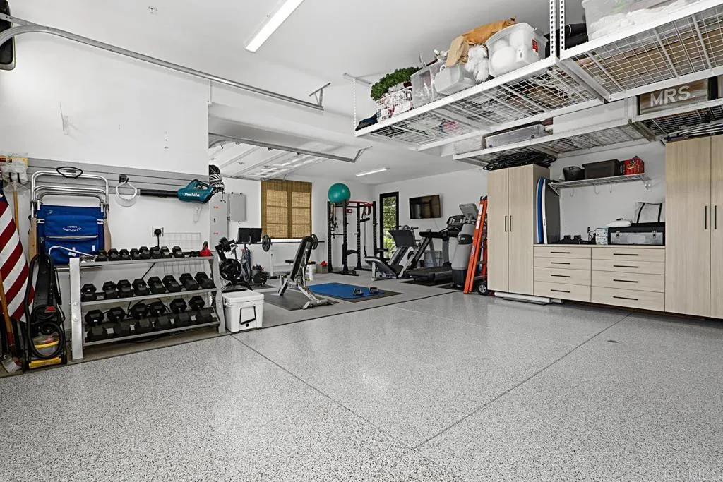 5508 Avenida Maravillas