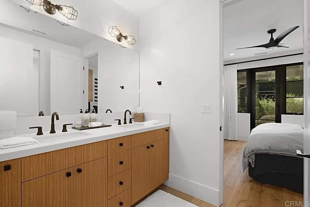 5508 Avenida Maravillas