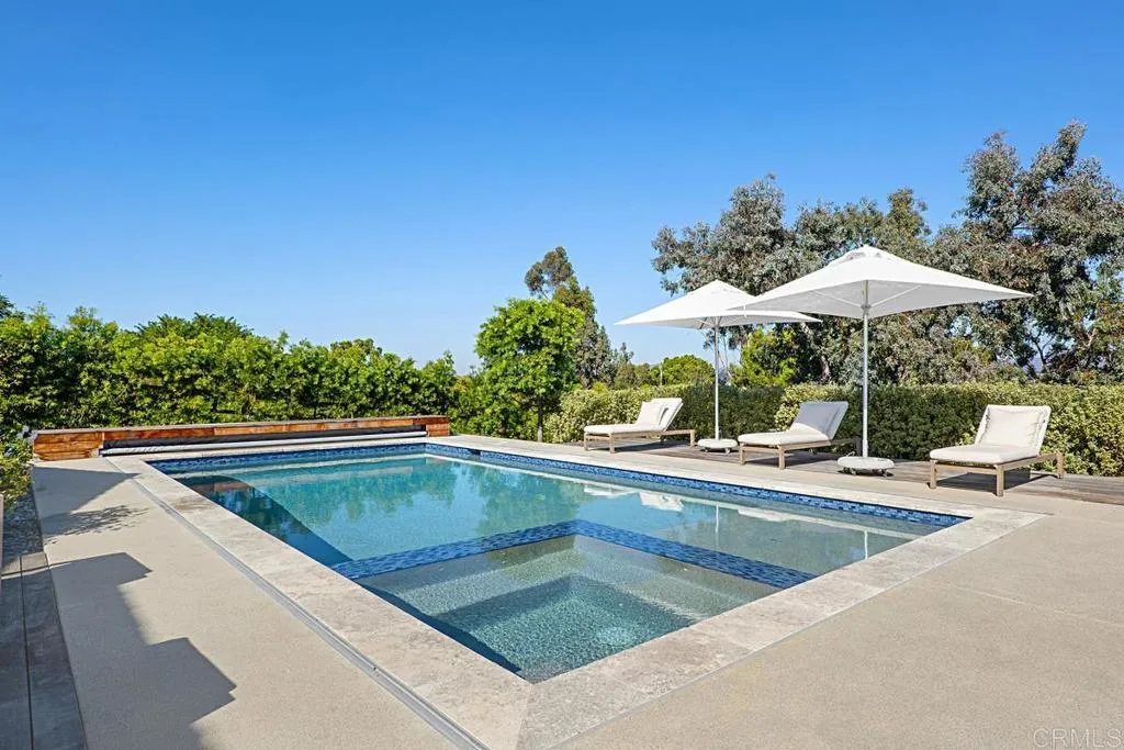 5508 Avenida Maravillas