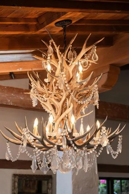 4946 Linea Del Cielo