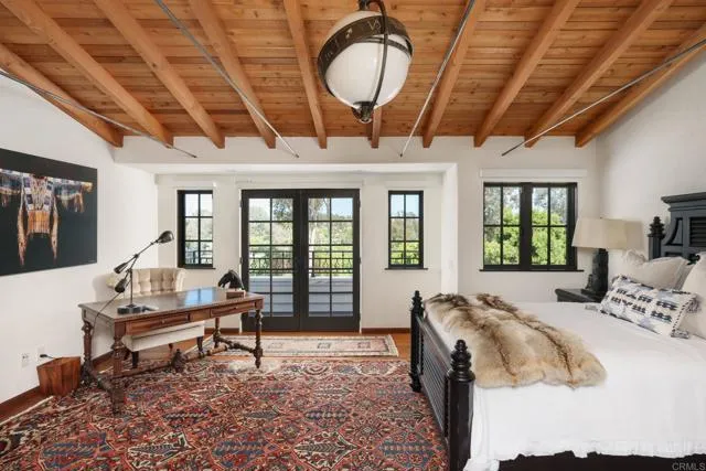 4946 Linea Del Cielo