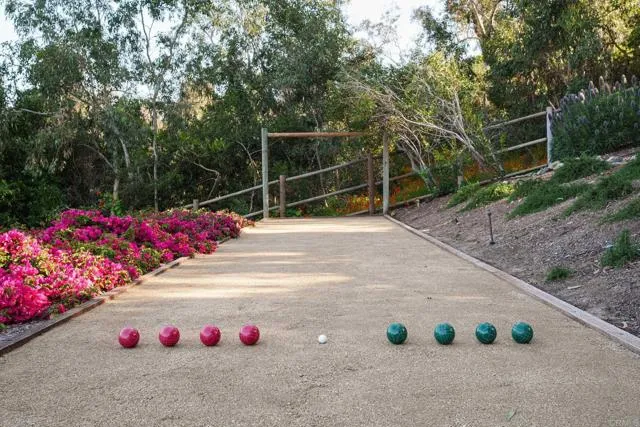 4946 Linea Del Cielo