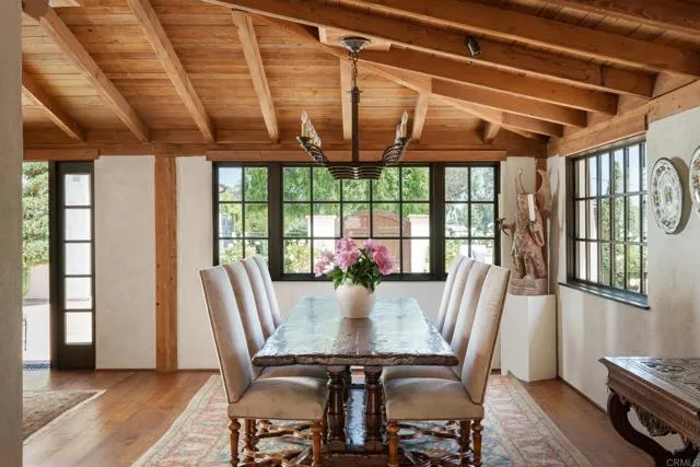 4946 Linea Del Cielo