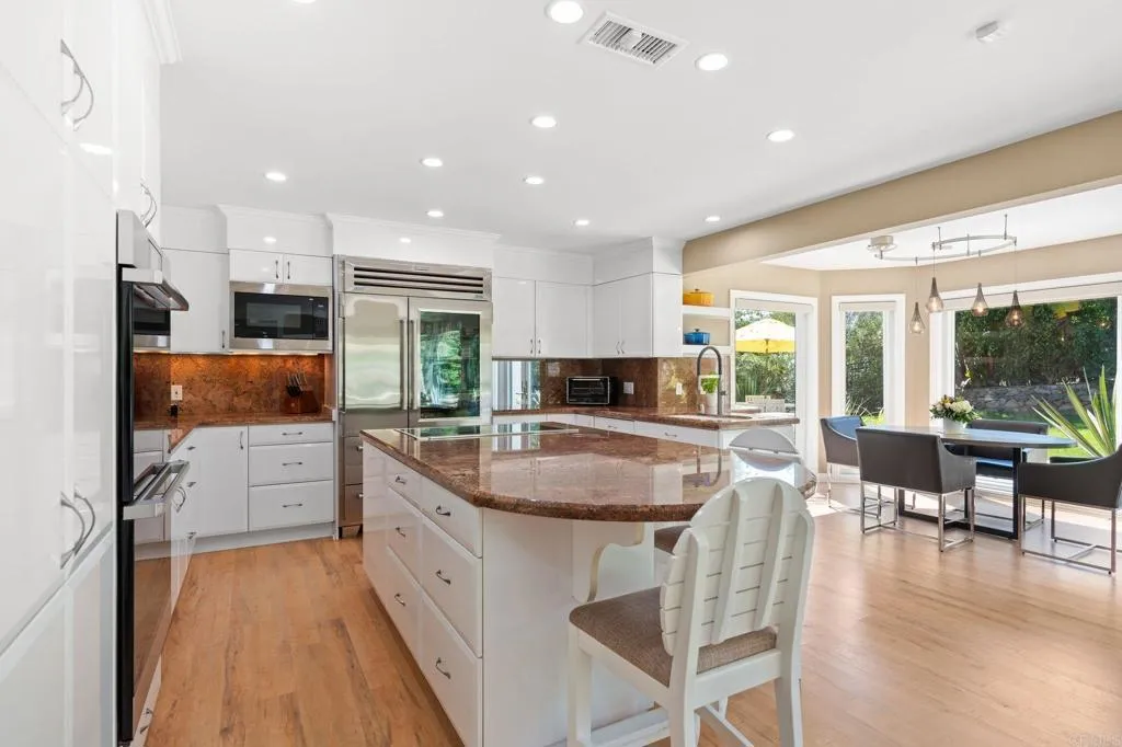 1229 Caminito Graciela