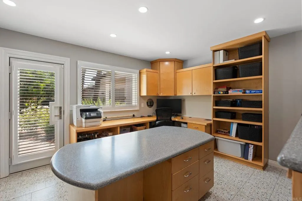 1229 Caminito Graciela