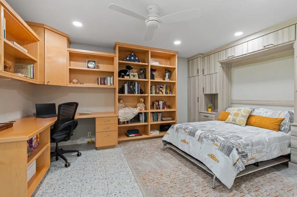 1229 Caminito Graciela