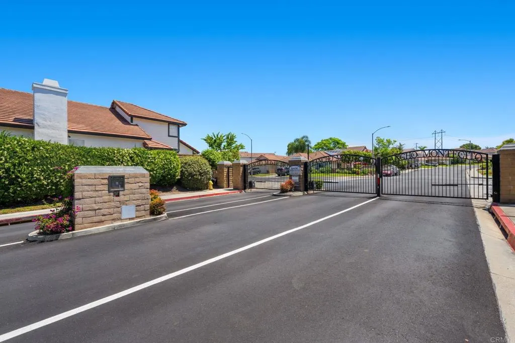 1916 Rosewood Street