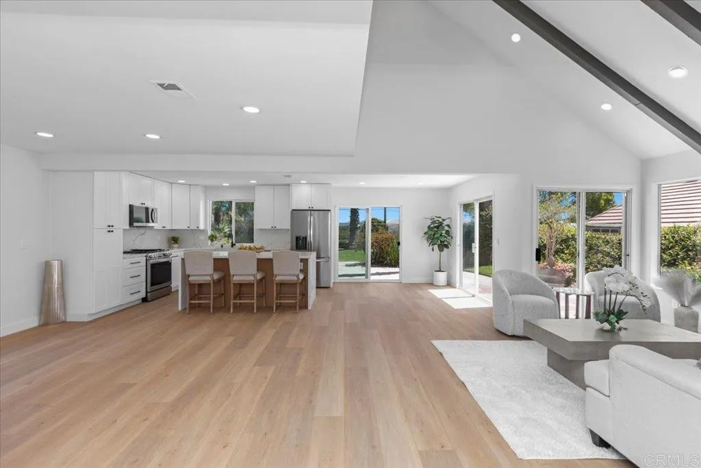 1916 Rosewood Street