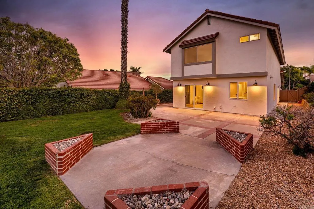 1916 Rosewood Street