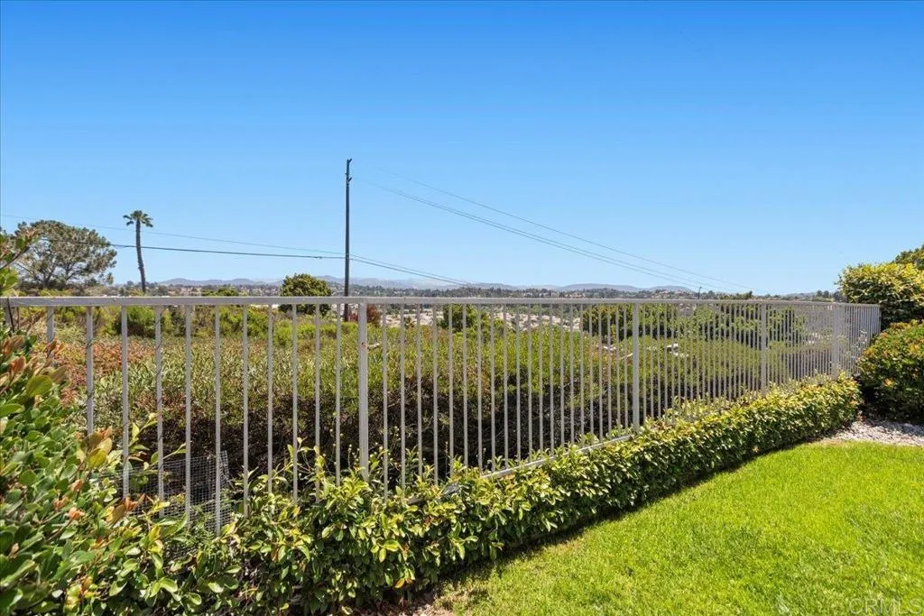 1916 Rosewood Street