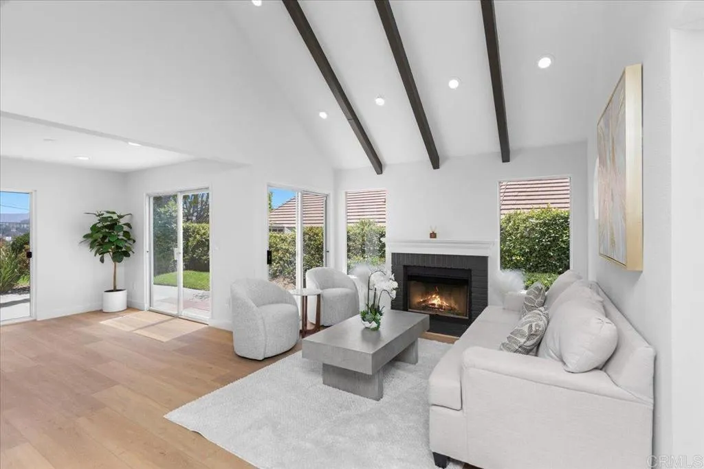 1916 Rosewood Street