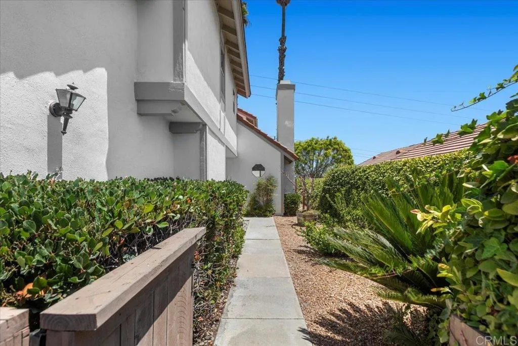 1916 Rosewood Street