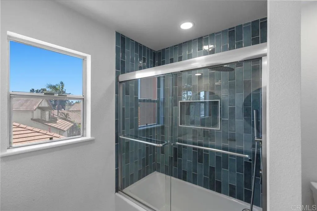 1916 Rosewood Street