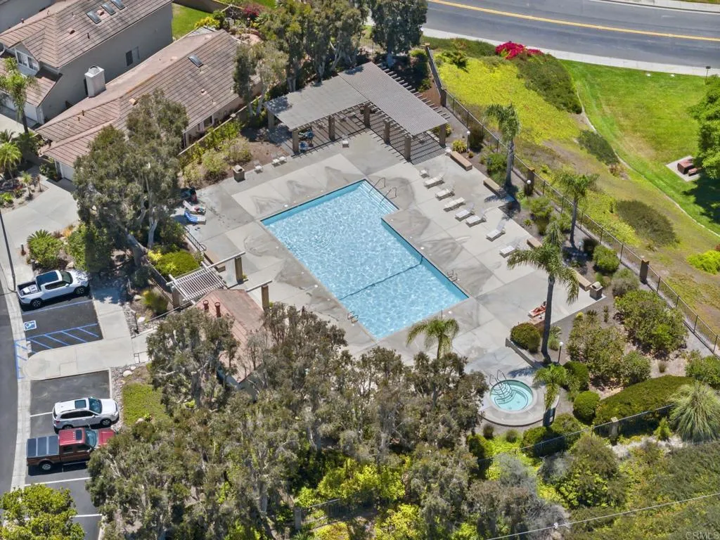 1916 Rosewood Street