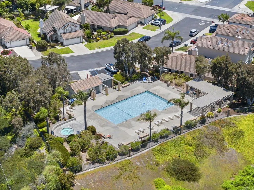 1916 Rosewood Street