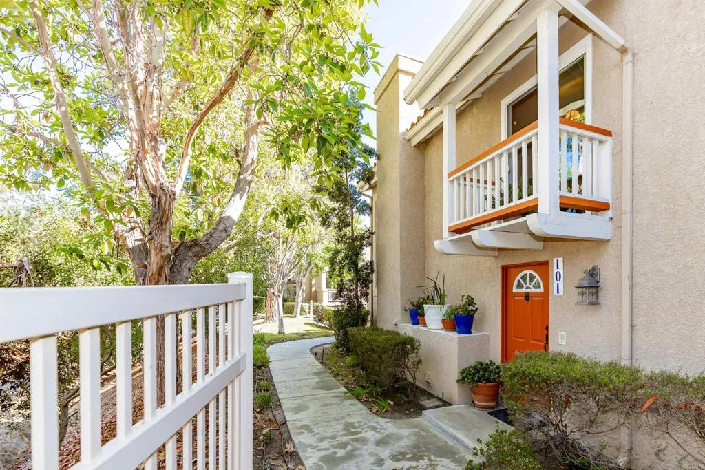 7758 Caminito Monarca Unit 101