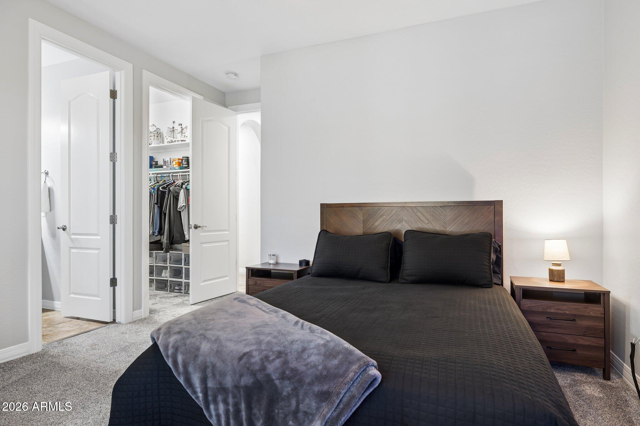 16208 S RESERVE Drive