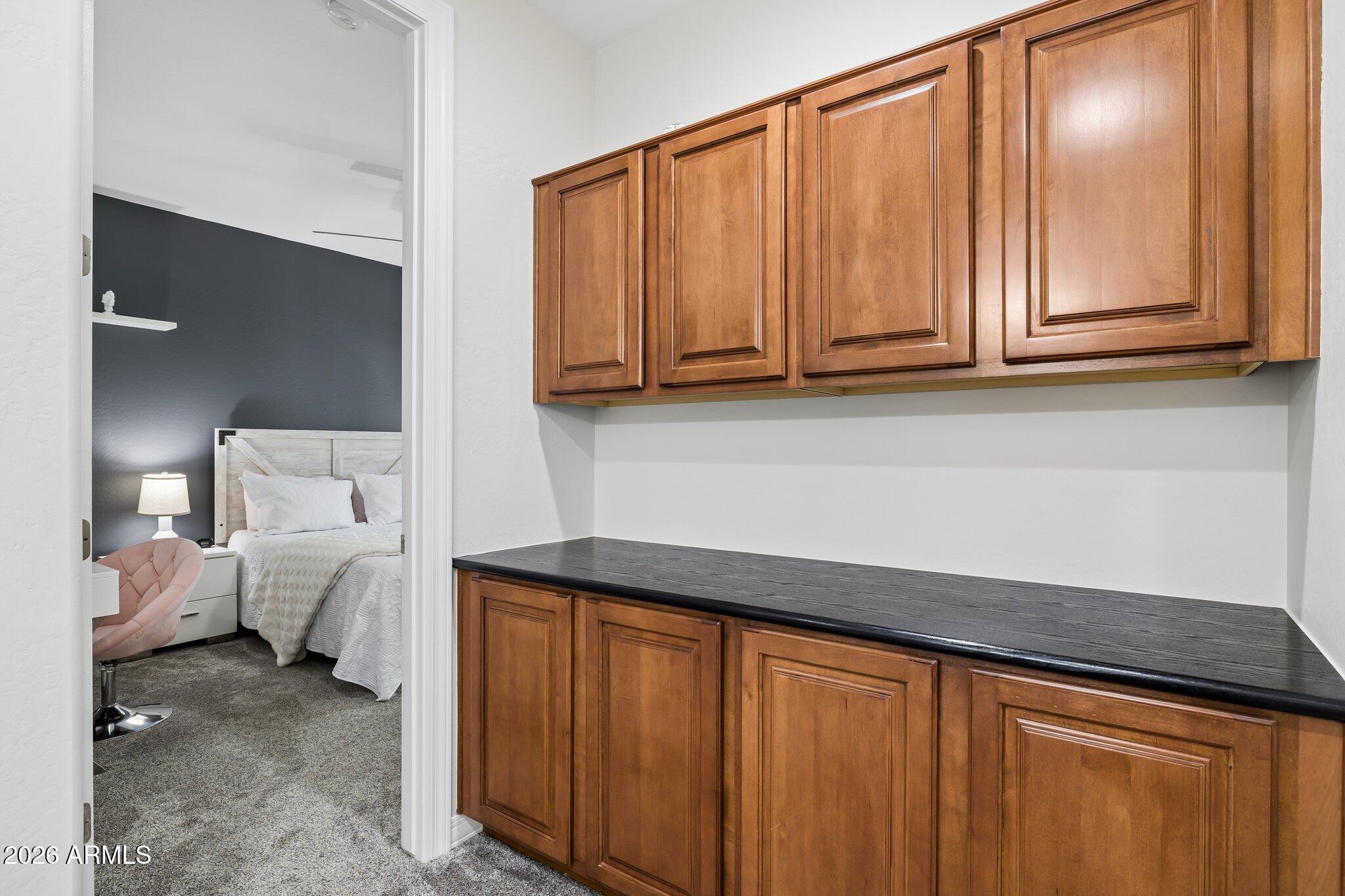 16208 S RESERVE Drive