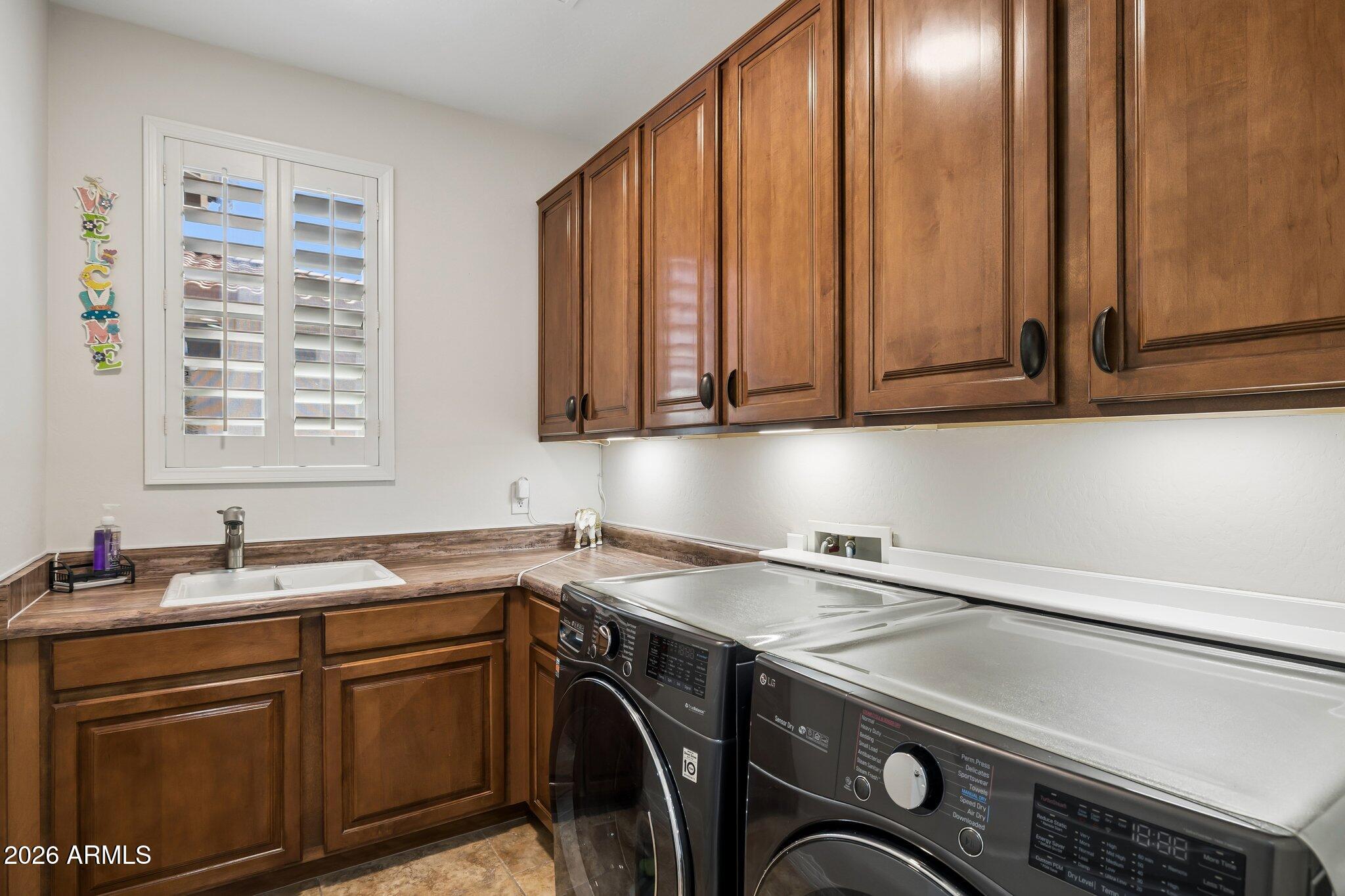 16208 S RESERVE Drive