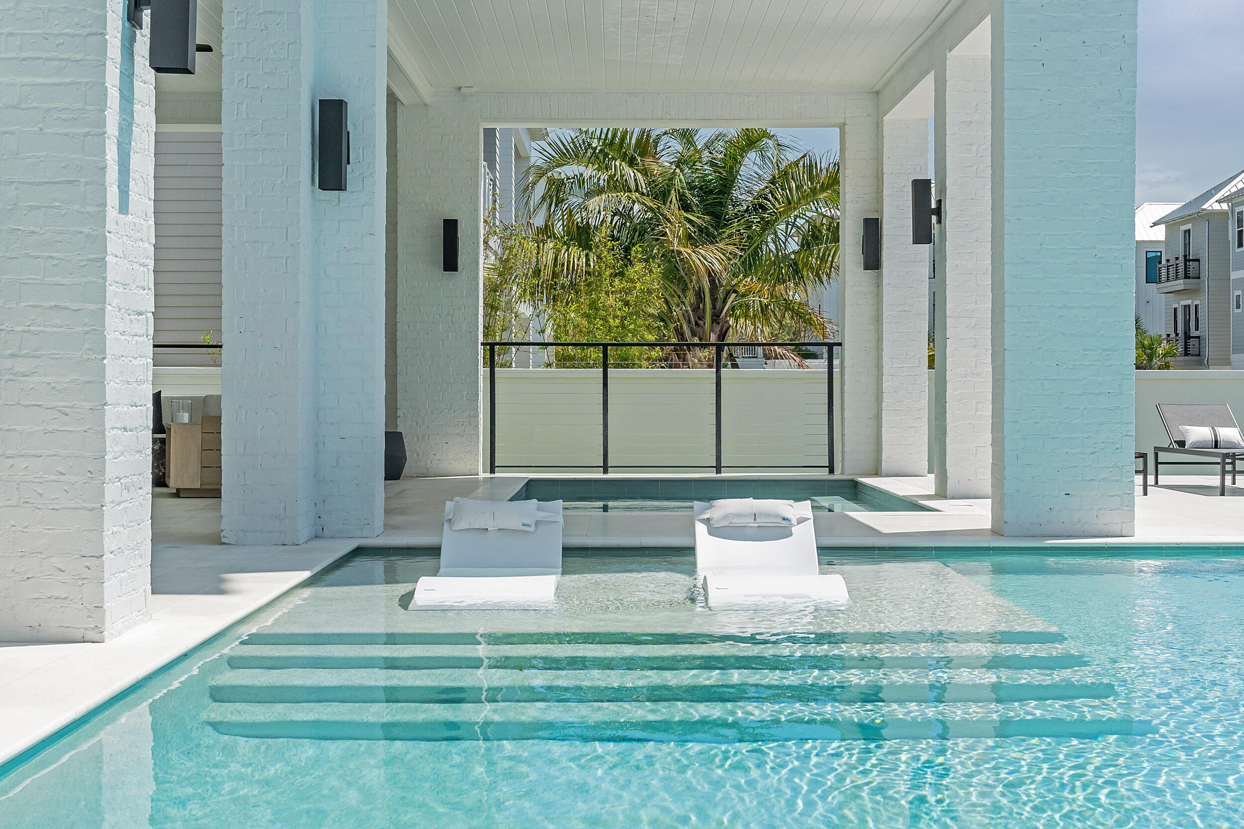 73 Pompano Street