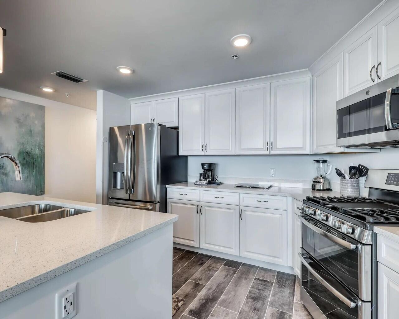 858 Scallop Court UNIT 101