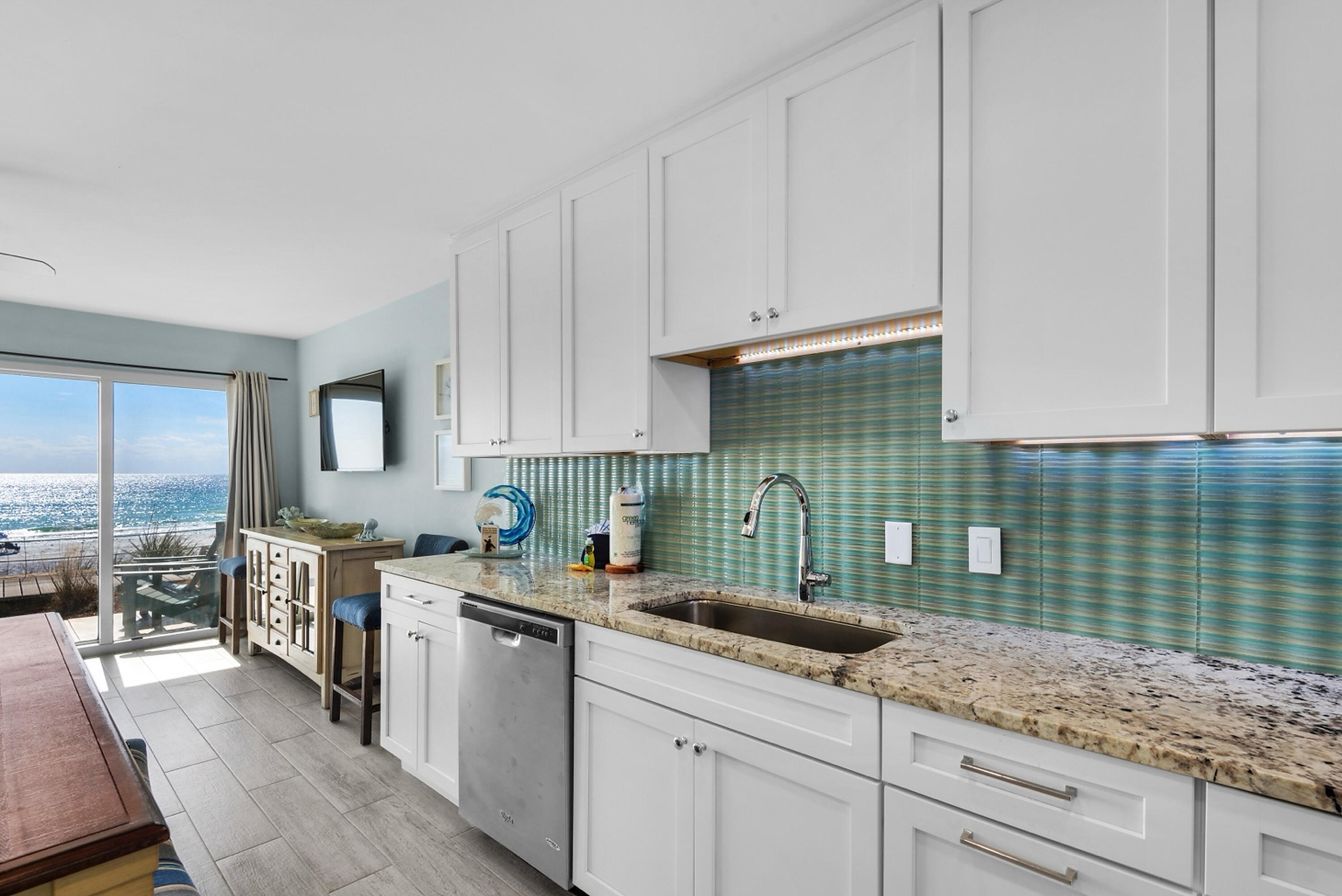 3290 E Scenic Highway 98 105B