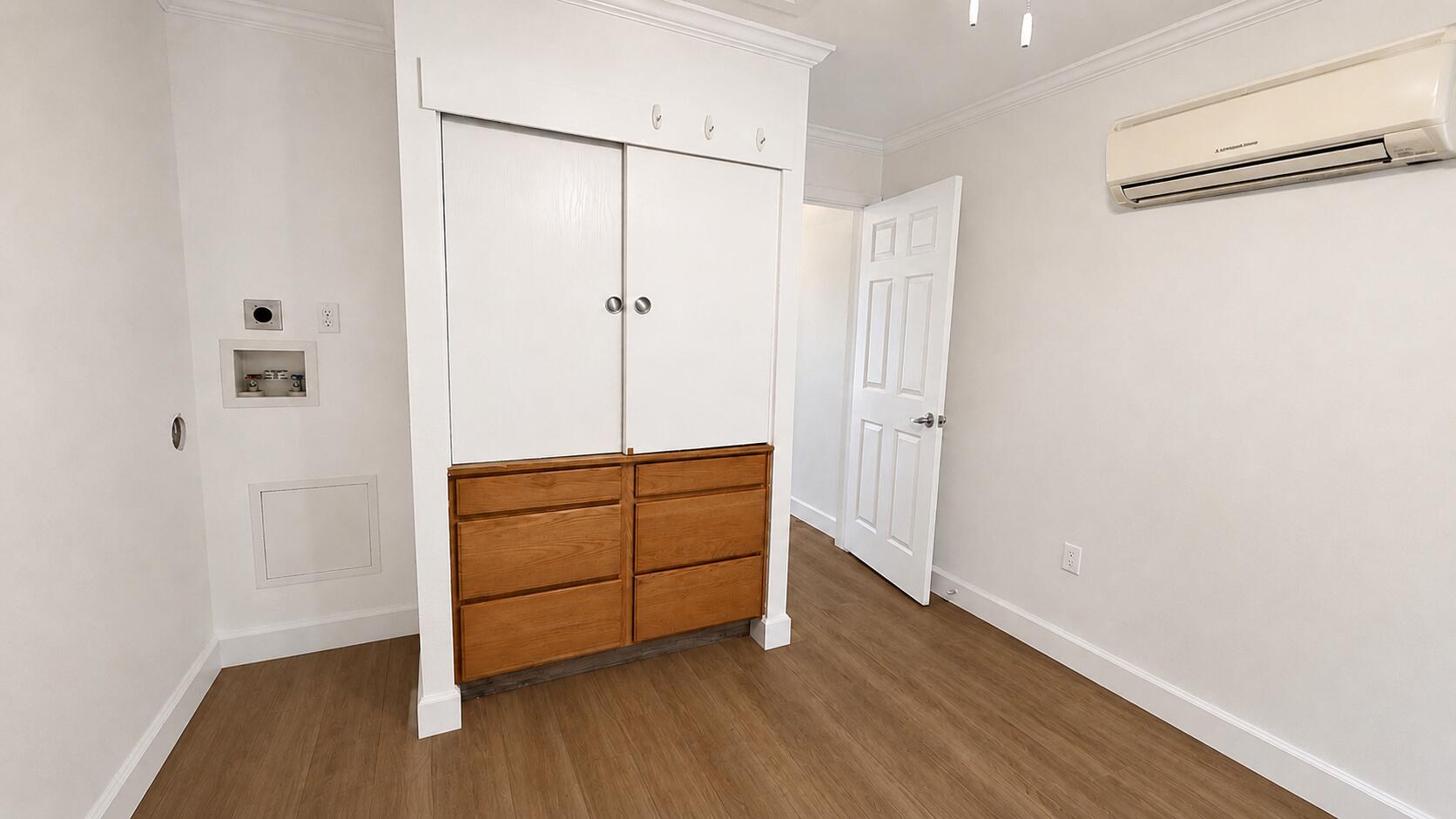 Multiple 5 Properties-Country Club Dr 13,14,29,30,40
